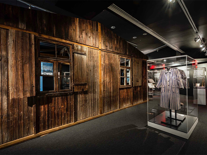 Auschwitz exhibit extended into 2024