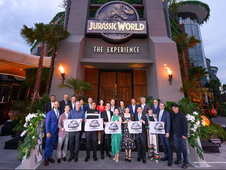JURASSIC WORLD: THE EXPERIENCE, A NEW IMMERSIVE WALK-THROUGH EVENT OPENS IN BANGKOK AT ASIATIQUE THE RIVERFRONT DESTINATION