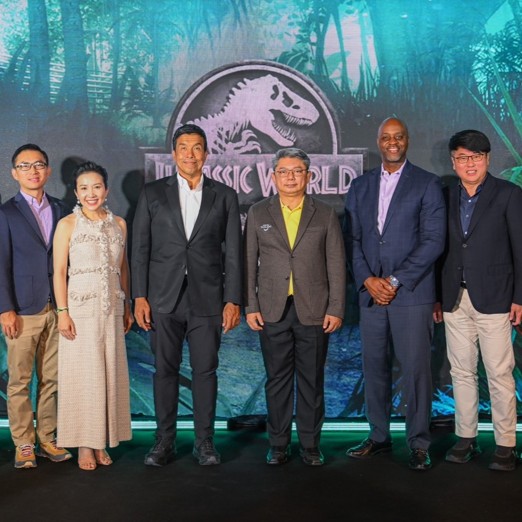 AWC, neon, and Universal Destinations & Experiences Announce Jurassic World: The Experience in Bangkok